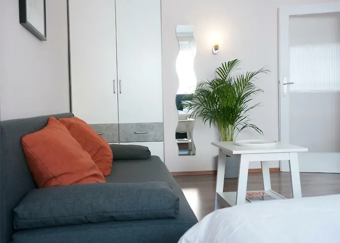 Spacious 2rooms Area Apartment Vienna